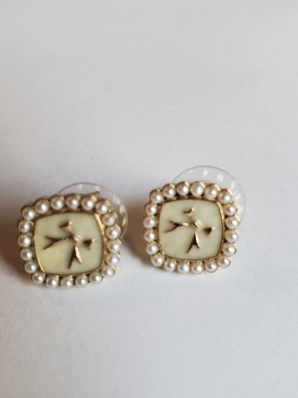 Cream And Faux Gold Bow Tie Stud Earrings Jewelry Women